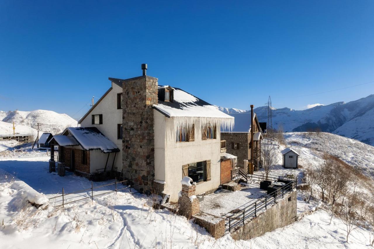 Snow Time Cottage Gudauri Exterior foto